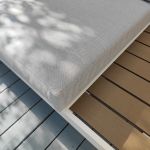 Florida sofasæt i hvid aluminium med lysegrå hynder